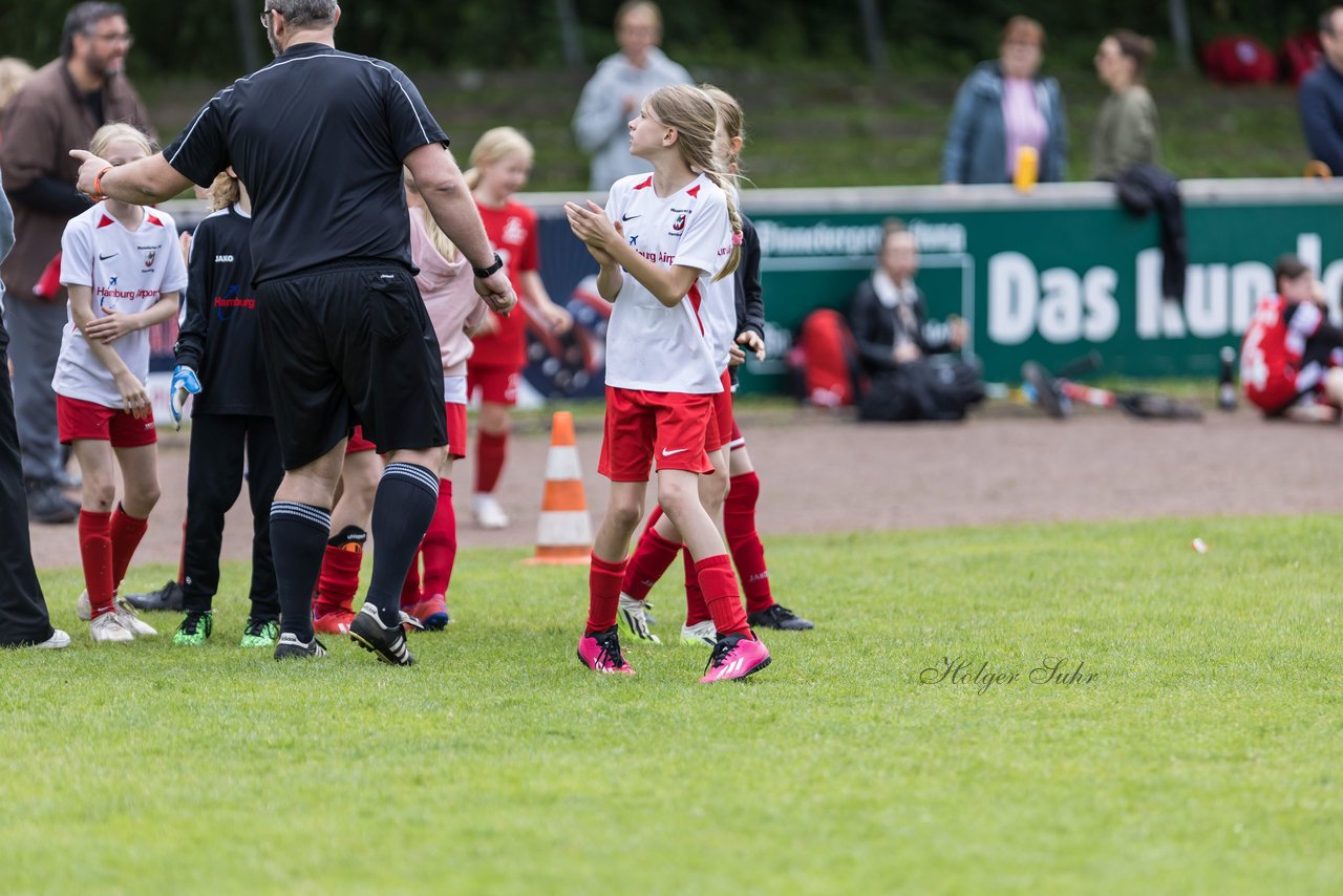 Bild 654 - Loewinnen Cup